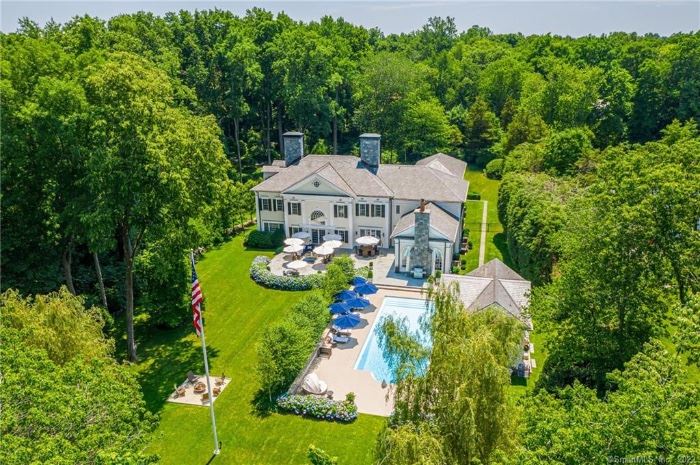 20 Putney Chapel Way, Stratford, CT - 06614