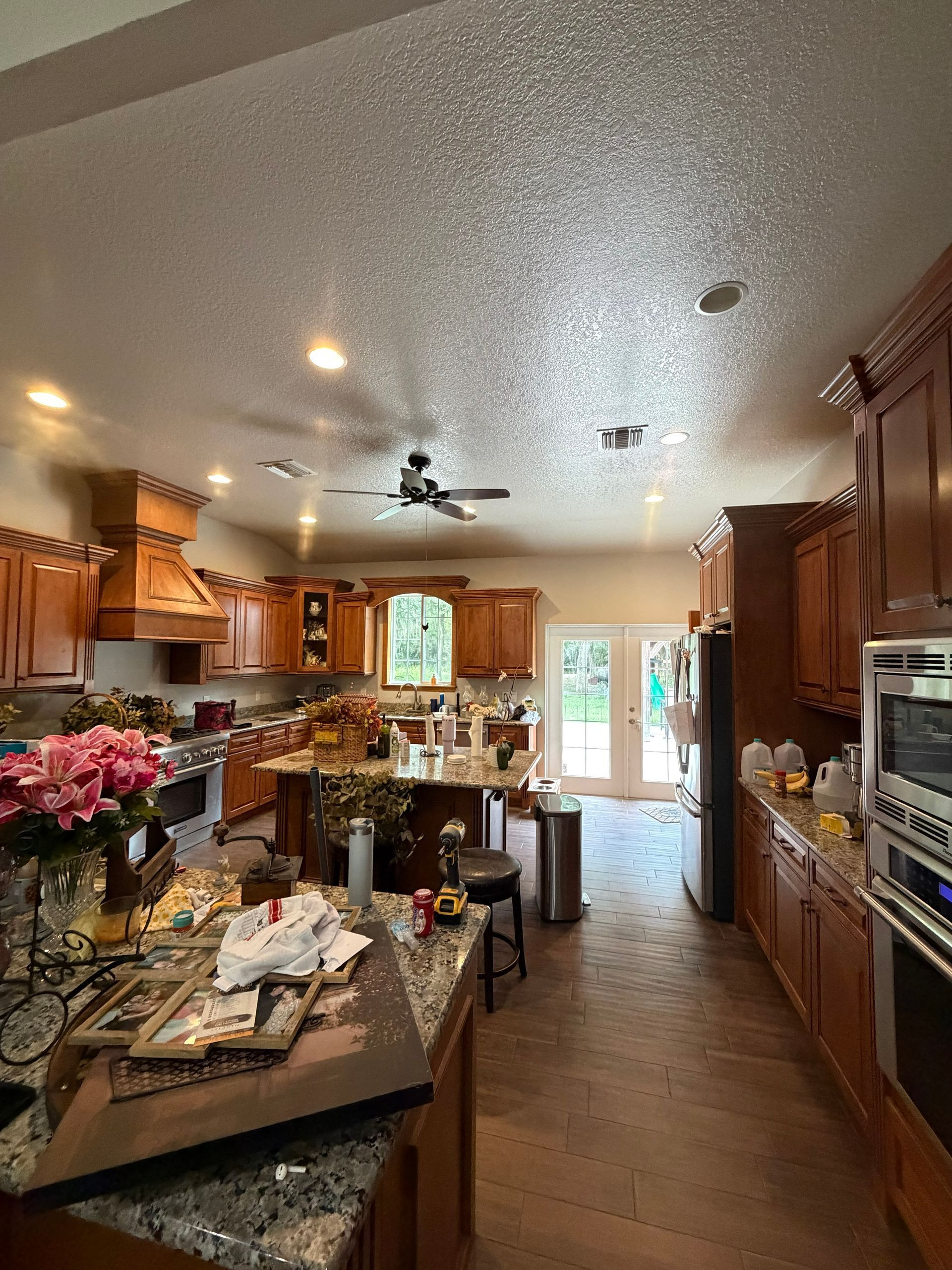 kitchen ceiling complete with semigloss paint