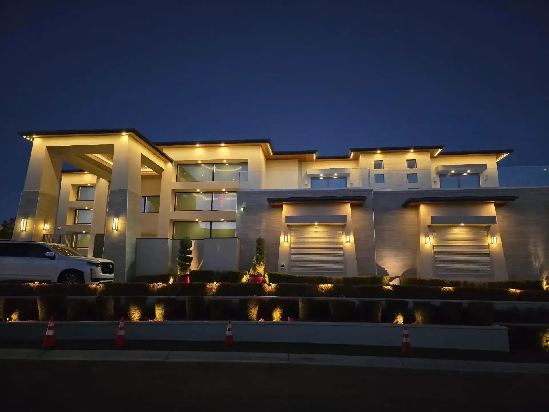 Commercial building with LED exterior lighting at night