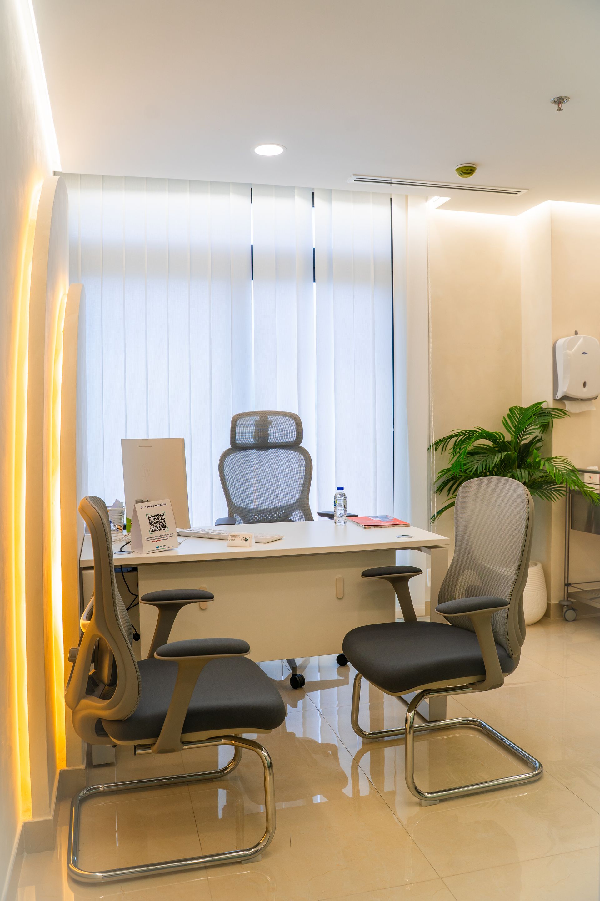 Orthoflex Orthopedic & Physiotherapy Centre healthcare interior designed by Levantine Healthcare, view 6