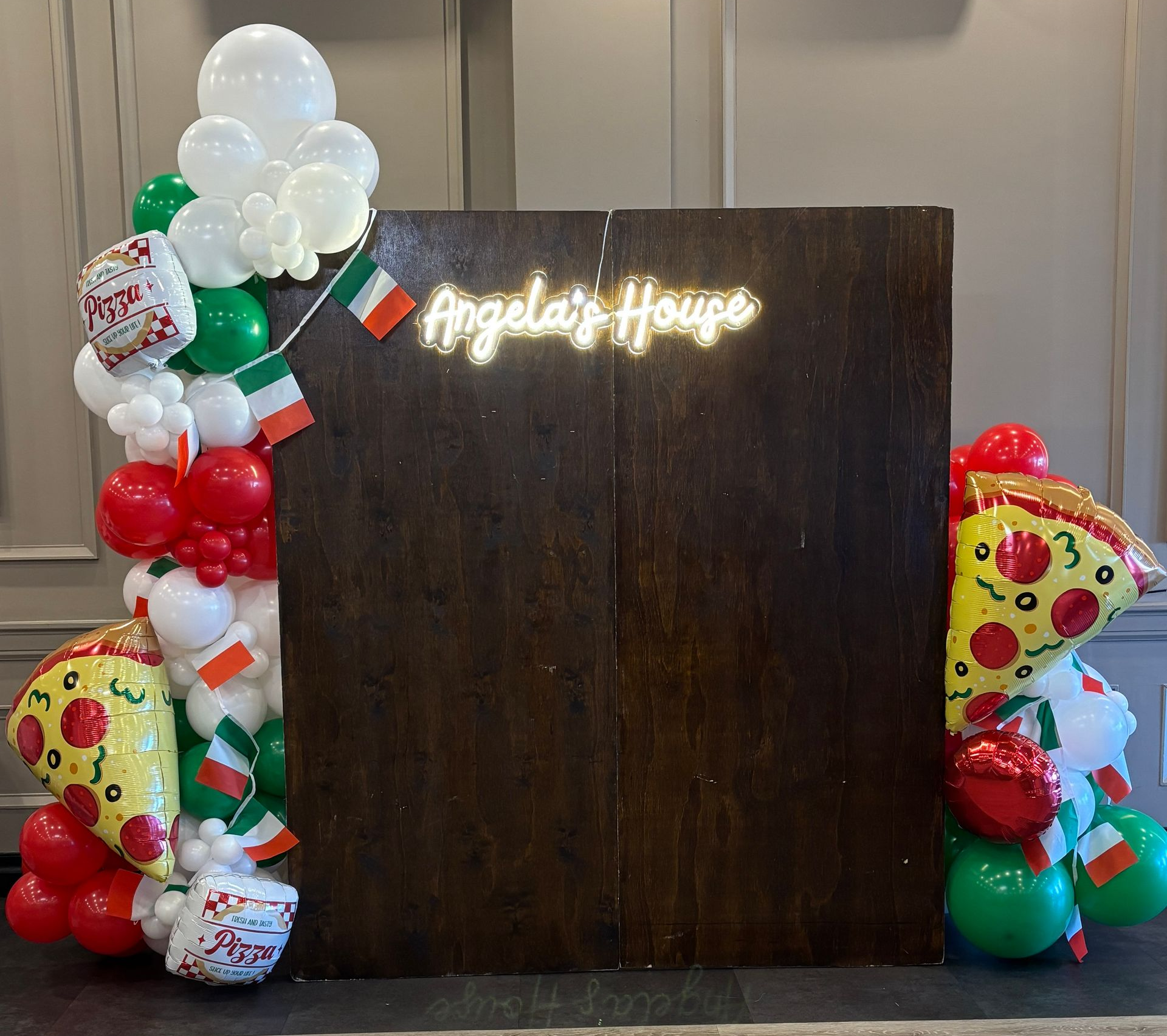 Photo booth with balloons and