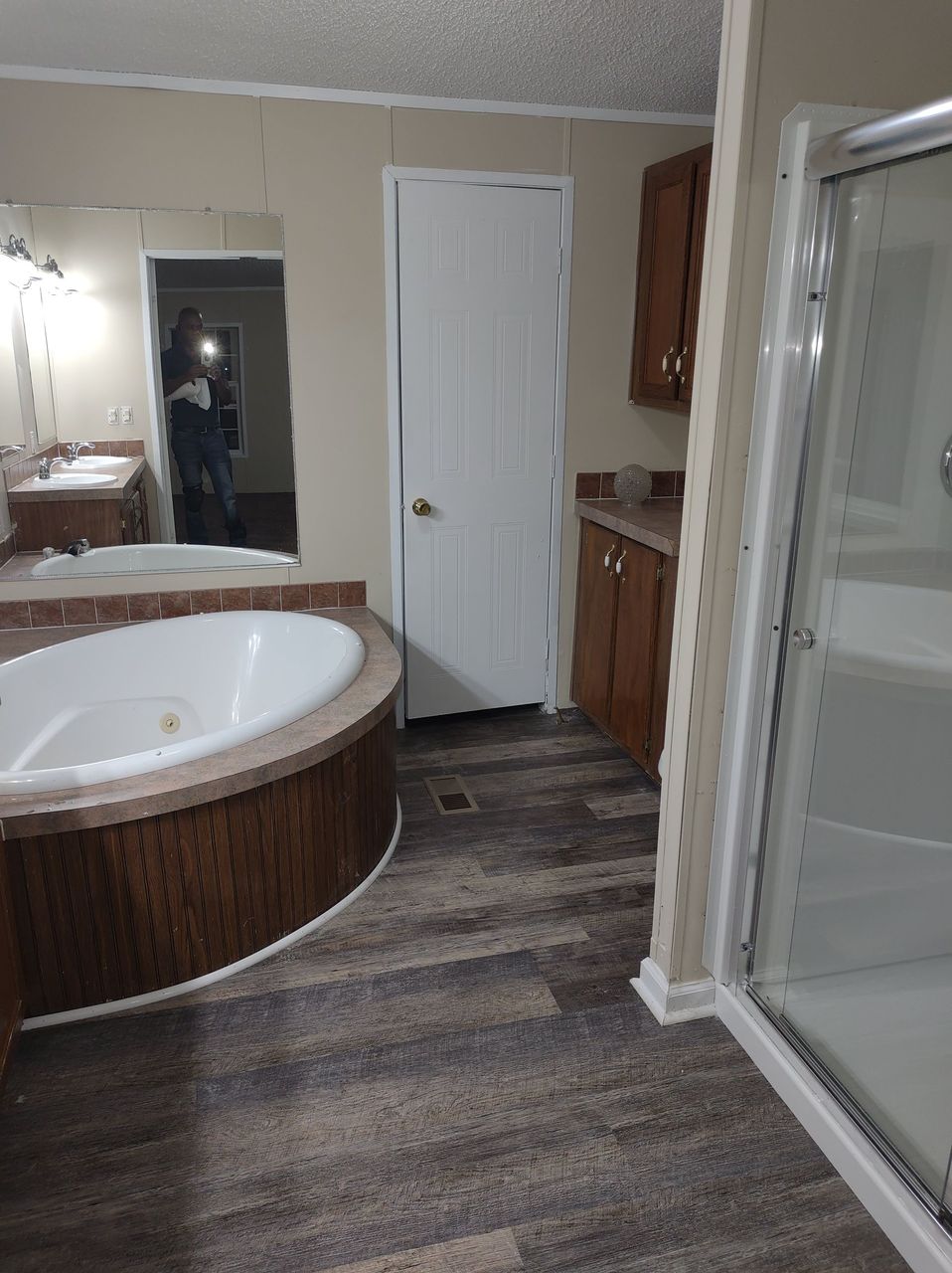 Christian Cleaning & Services, Davidson County TN, Nashville TN, Antioch Nashville TN, Madison Nashville TN, Old Hickory Nashville TN, Hermitage Nashville TN, Belle Meade Links Nashville TN, Cherokee Park Nashville TN, Green Hills Nashville TN, East Nashville Nashville TN, Goodlettsville TN, Belle Meade TN, Williamson County TN, Brentwood TN, Brentwood Hills Brentwood TN, Franklin TN, Wilson County TN, Mt Juliet TN, Sumner County TN, Hendersonville TN, Rutherford County TN, Smyrna TN, Murfreesboro TN, Scottland Acres Murfreesboro TN, La Vergne TN, Cleaning Services, Pressure Washing, Handyman, Moving Services - no more than 30 miles, HVAC & Plumbing, Home Renovations, Cleaning Company, Cleaning Company Near Me, Nashville Cleaning Company, Antioch Cleaning Company, Brentwood Cleaning Company, Franklin Cleaning Company, Mt Juliet Cleaning Company, La Vergne Cleaning Company, Murfreesboro Cleaning Company, Standard Cleaning, Residential Cleaning, House Cleaners Near Me, House Cleaning, Recurring Cleaning, Deep Cleaning, Commercial Cleaning Company, Office Cleaning, Office Cleaners Near Me, Small Area Carpet Cleaning, School Cleaning Company, Bank Cleaning Company, Decluttering Services, Organization Services, Home Organizer Near Me, Pressure Washing, Pressure Washer Near Me, Nashville Pressure Washer, Antioch Pressure Washer, Brentwood Pressure Washer, Franklin Pressure Washer, Mt Juliet Pressure Washer, La Vergne Pressure Washer, Murfreesboro Pressure Washer, Exterior House Was, Pressure Wash House, Pressure Wash Patio, Pressure Wash Driveway, Driveway Cleaning, Pressure Wash Walkway, Walkway Cleaning, Handyman, Handyman Near Me, Nashville Handyman, Antioch Handyman, Brentwood Handyman, Franklin Handyman, Mt Juliet Handyman, La Vergne Handyman, Murfreesboro Handyman, Mount TV, TV Mounting Services Near Me, Hang Ceiling Fans, Changing out Plugs, Light Switch, Moving Company, Nashville Movers, Antioch Movers, Brentwood Movers, Franklin Movers, Mt Juliet Movers, La Vergne Movers, Murfreesboro Movers, Moving Company Near Me, Movers Near Me, Moving Services, Local Moving Services, Packing Services, Unpacking Services, HVAC Contractor, HVAC Company, HVAC Company Near Me, HVAC Services Near Me, Nashville Heating and Air, Antioch Heating and Air, Brentwood Heating and Air, Franklin Heating and Air, Mt Juliet Heating and Air, La Vergne Heating and Air, Murfreesboro Heating and Air, Heating Services, Heater Installation, Heater Repair, Heating and Air Services, AC Installation, AC Repair, Ductwork Installation, Ductwork Repair, Plumbing Contractor, Plumbing Company, Plumbing Company Near Me, Plumber Near Me, Nashville Plumber, Antioch Plumber, Brentwood Plumber, Franklin Plumber, Mt Juliet Plumber, La Vergne Plumber, Murfreesboro Plumber, Plumbing Installation, Plumbing Repairs, Plumbing Services, Plumbing Services Near Me, New Plumbing Fixture Installations, Plumbing Fixture Repairs, Toilet Replacement, Toilet Installation, Toilet Repair, Washer Installation, Dryer Installation, Sink Installation, Sink Repairs, Shower Installation, Shower Repairs, Unclogging Drains, Leaky Faucets, Home Renovations, Home Renovator Near Me, Kitchen Renovations, Bathroom Renovations, Porch Replacements