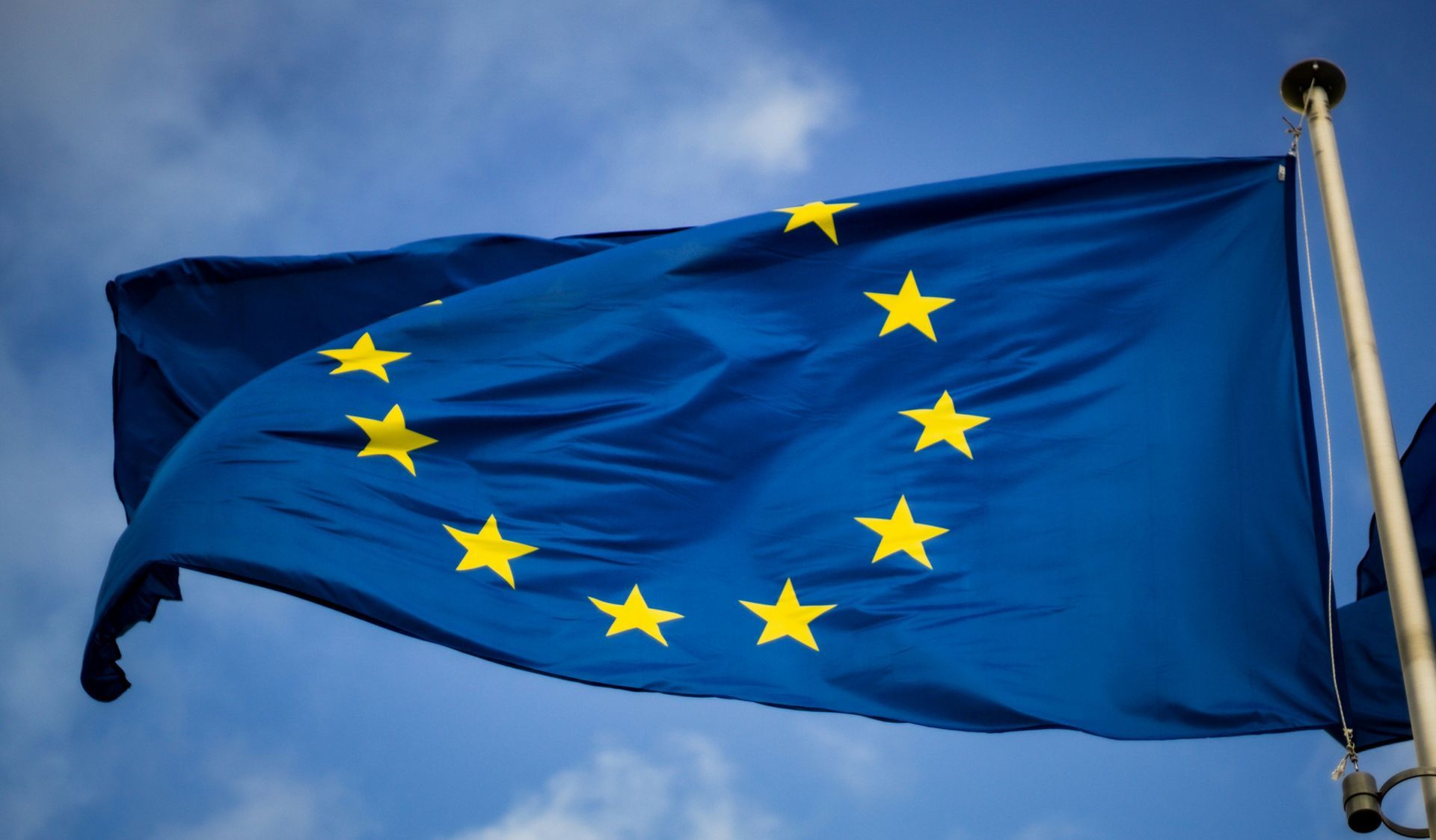 Nederlandse uitwerking EU-richtlijn voor gebouwen dreigt potentieel zonne-energie onbenut te laten