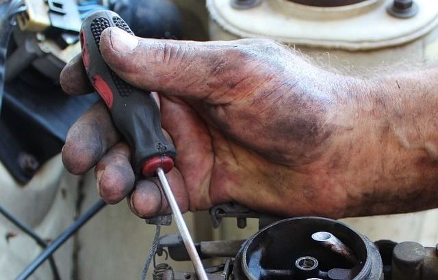 carburateur motor reinigen