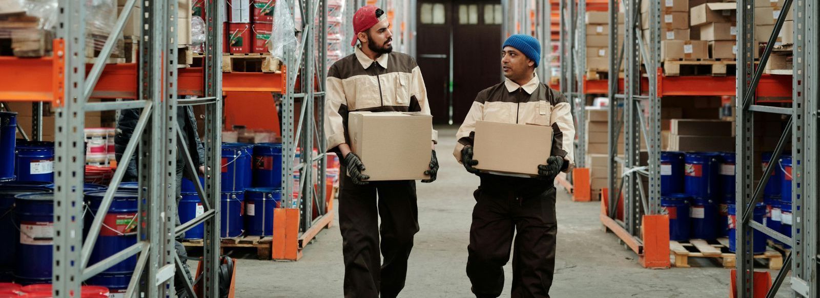 Welke cursussen zijn de moeite waard om te volgen vóór vertrek naar werk in Nederland?