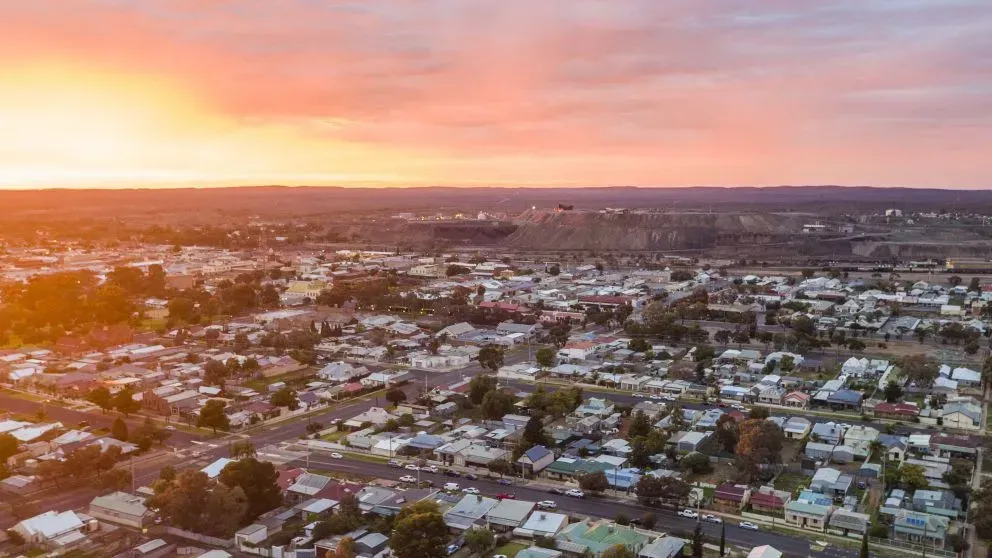 Silkman Austen Brown Lawyers provides expert legal services in Dubbo, Cobar and Broken Hill. 