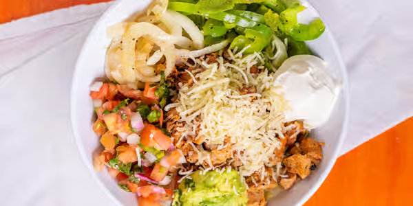 Chick Fajita Bowl with grilled chicken, peppers, and rice
