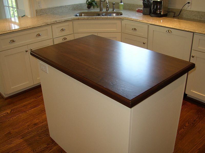 Walnut Flat Grain Countertop - Southside Woodshop