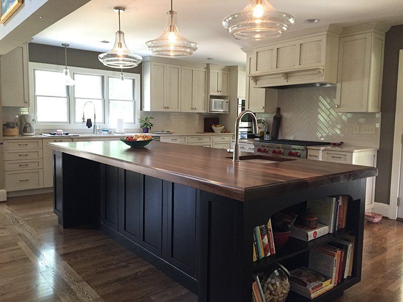 Walnut Flat Grain Countertop - Southside Woodshop