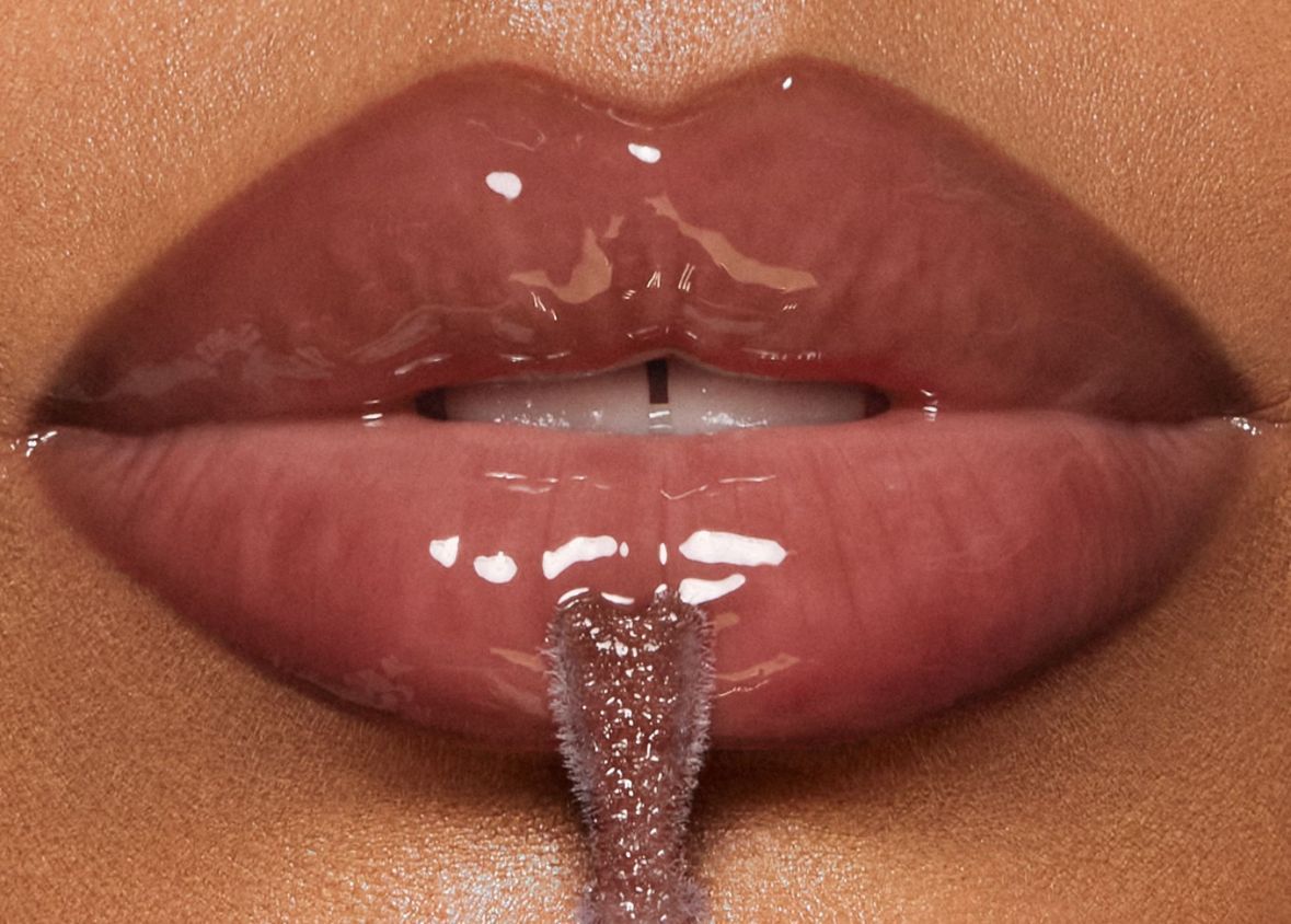Babe Brown Lip Gloss  Stain Extended Wear Vegan, Paraben Free, all Natural Ingredient Vitamin Enriched