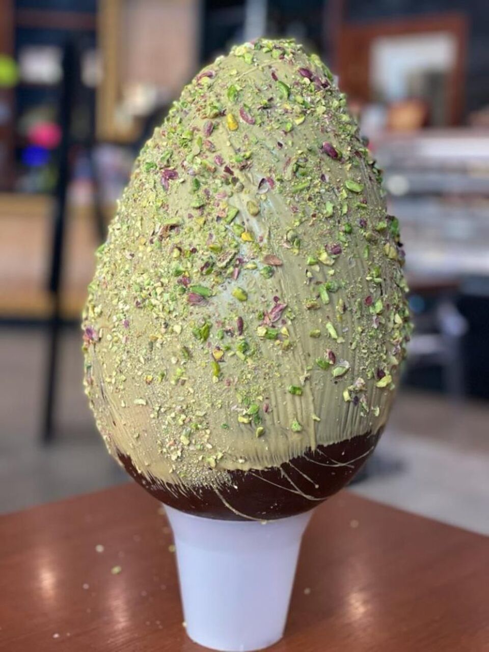 uova pasquali della pasticceria a Roma Ostiense