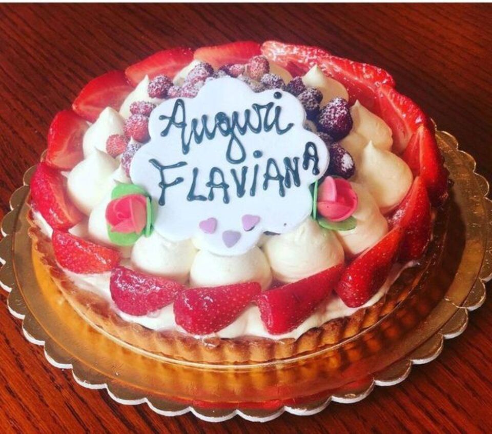 torta di compleanno della pasticceria a Roma Ostiense