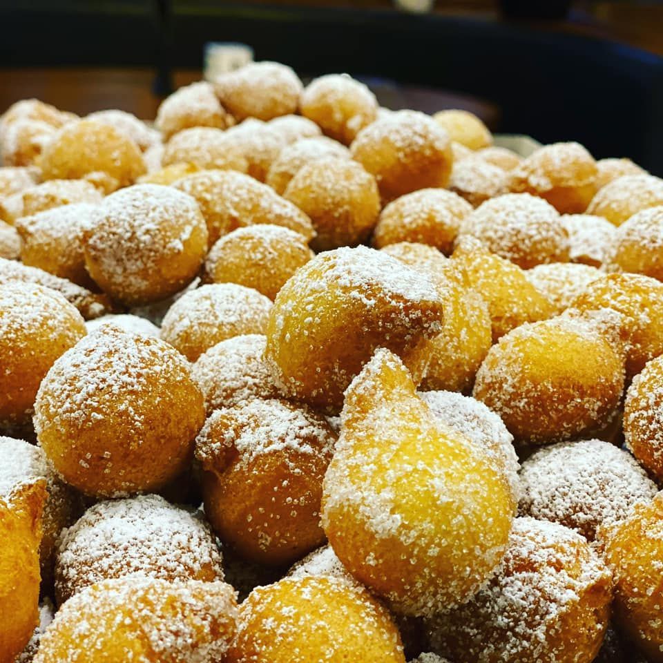 castagnole della pasticceria Rinaldi a Roma