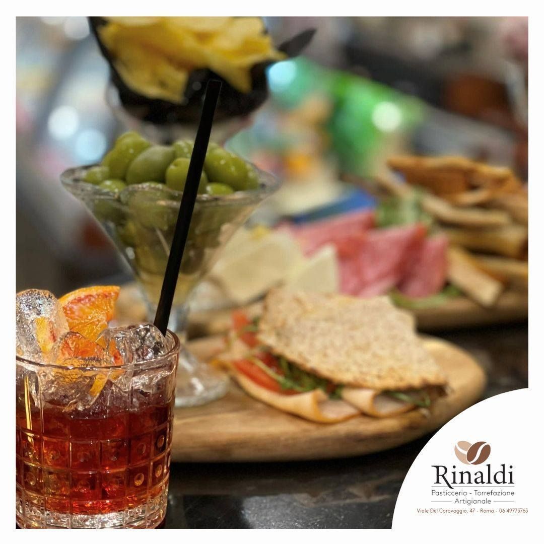 aperitivi presso la pasticceria Rinaldi a Roma Ostiense
