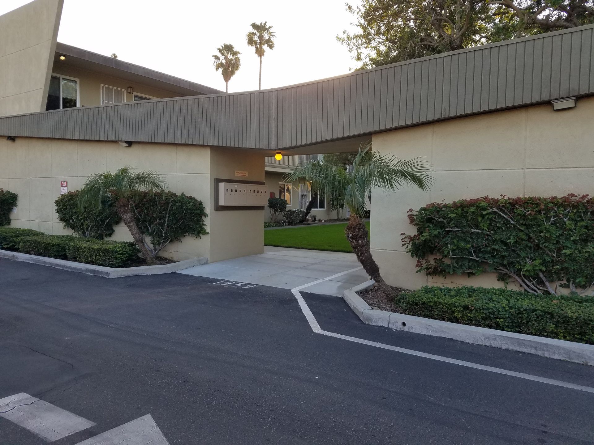 Gallery Westside Apartments Costa Mesa, CA