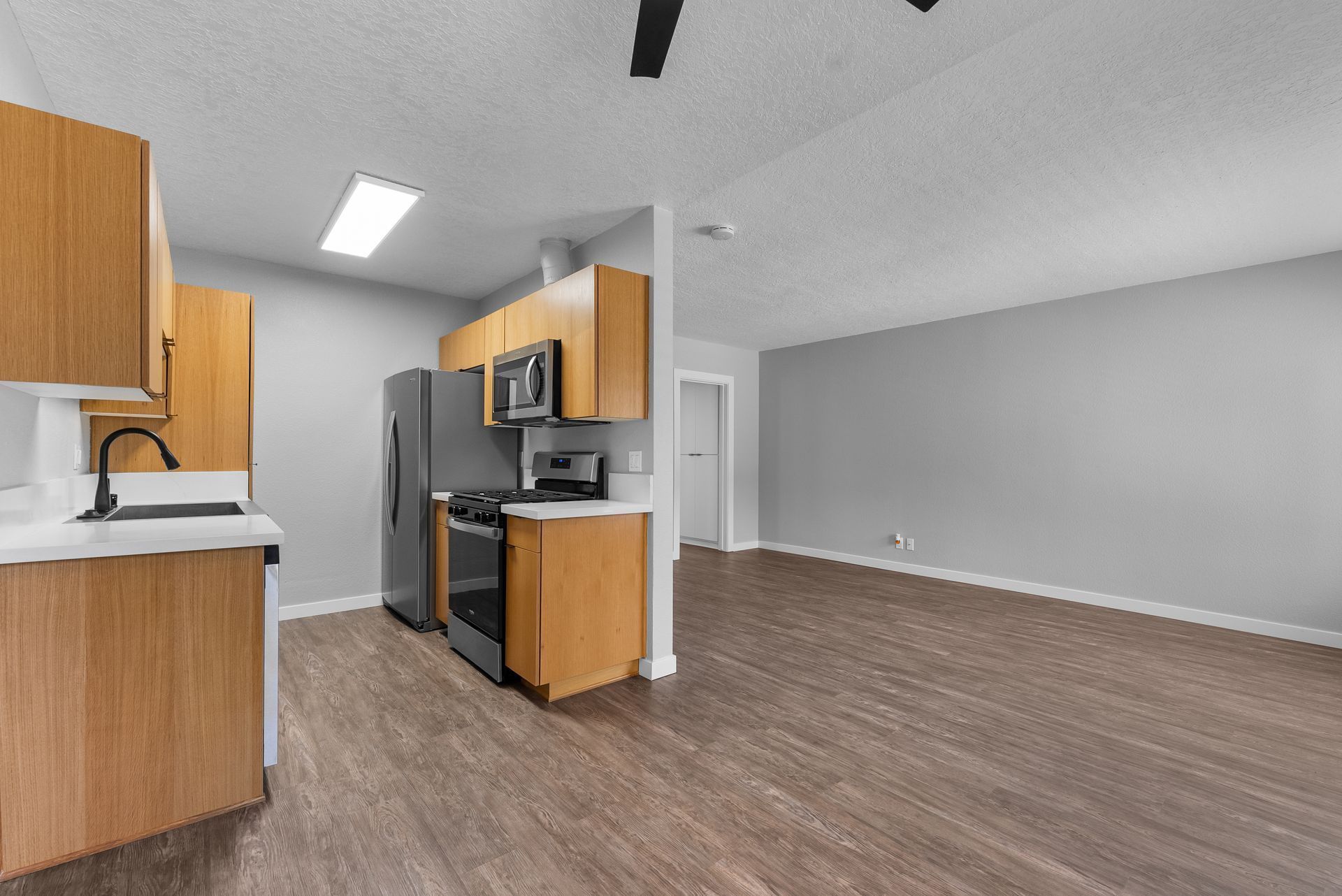 Kitchen and dining area