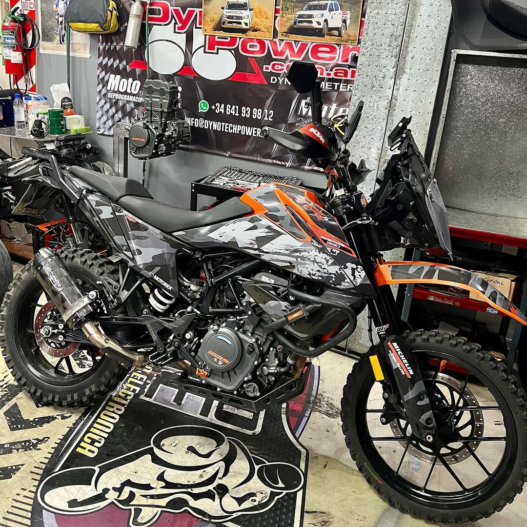 Moto One