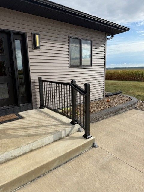 Ultralox Railing Independence IA