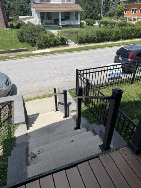 Ultralox Railings With Posts & Mid Grip In Des Moines, IA