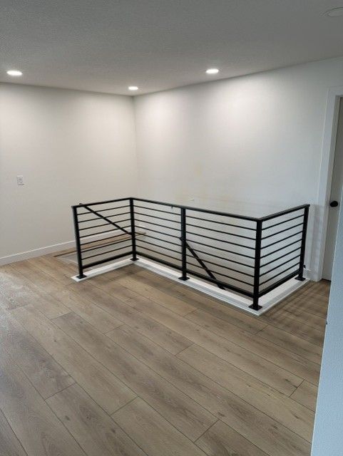 Custom Modern Interior Railing & Wall Rails In La Porte City, IA