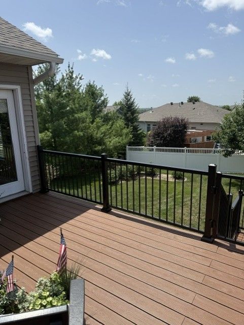 Aluminum Ultralox Railings With Gate Option In Fairfax, IA