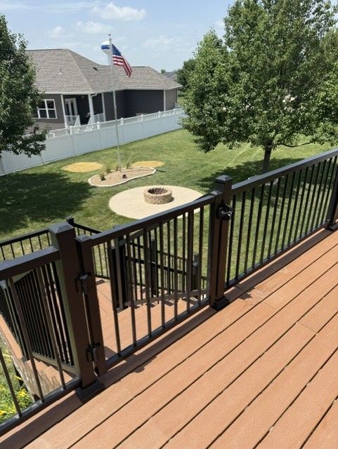 Aluminum Ultralox Railings With Gate Option In Fairfax, IA