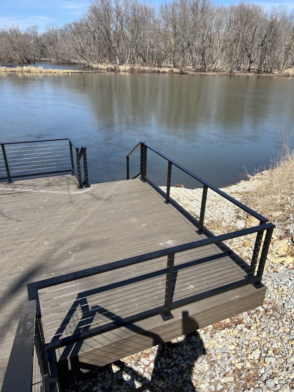 Sleek Metal Cable Railing Waverly IA