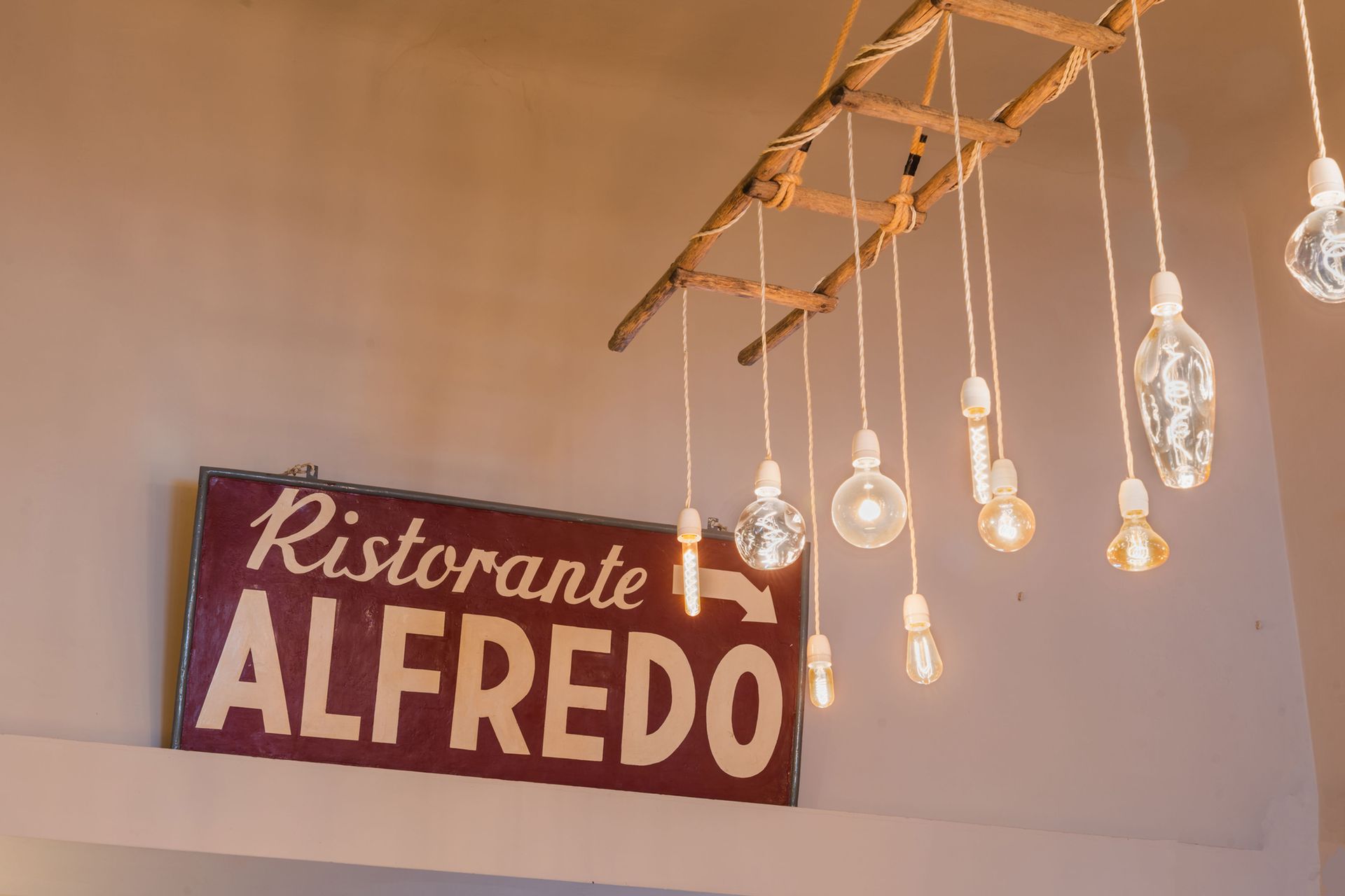 insegna ristorante