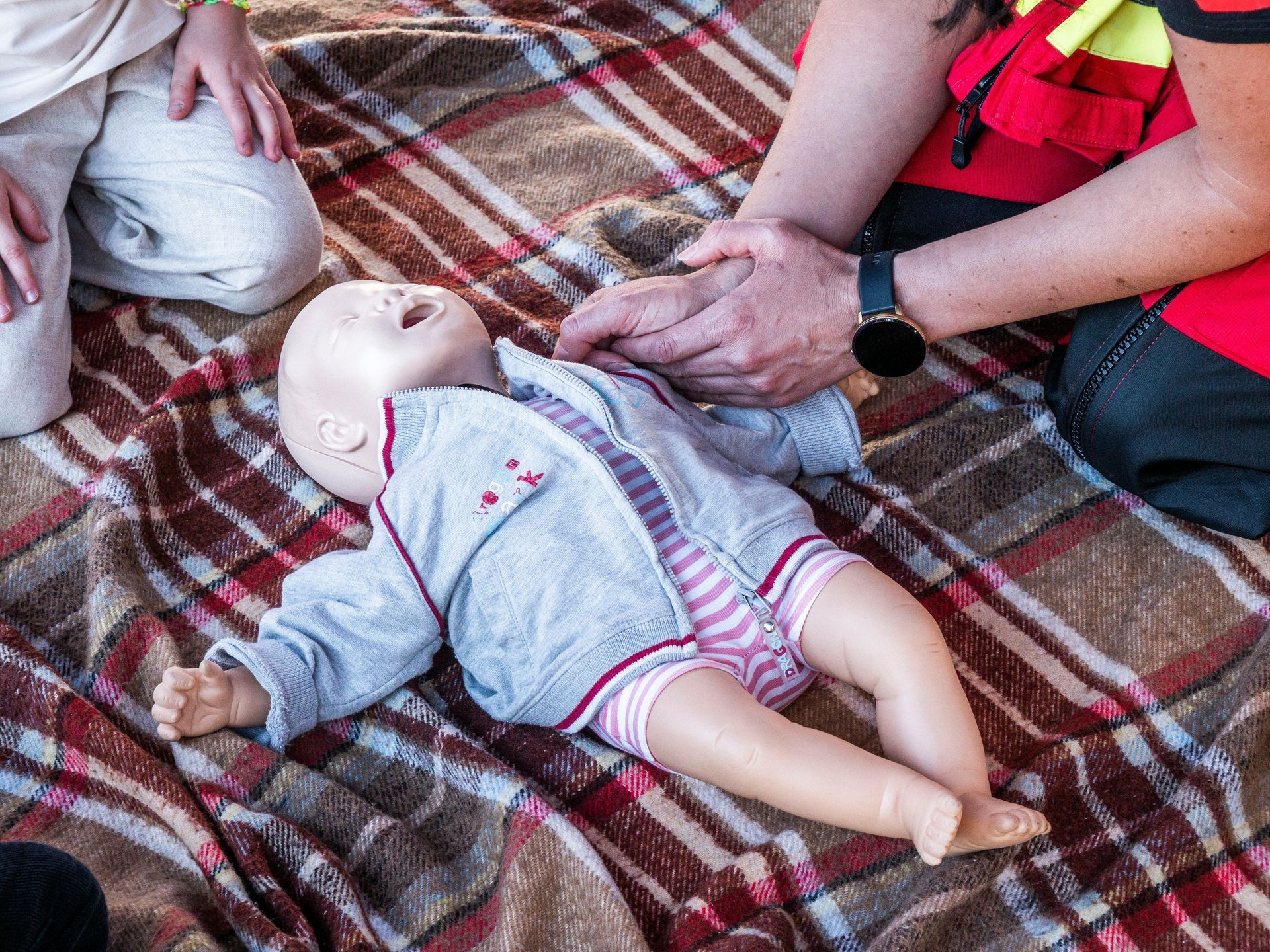 Babysitter's Training with Pediatric First Aid/CPR/AED-r.25