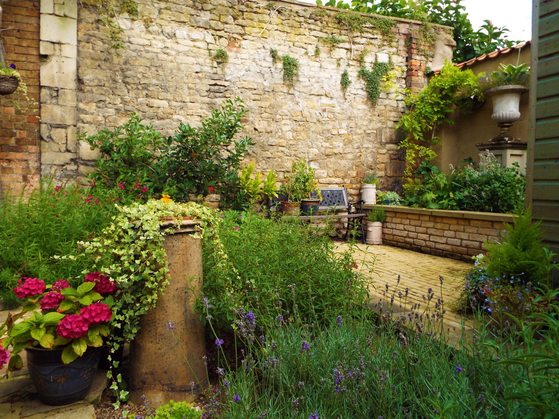 Soft landscaping specialists