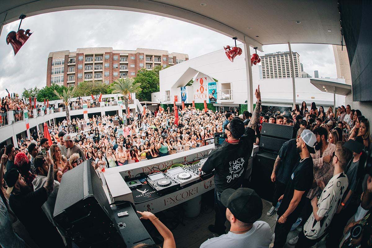 outdoor party 4