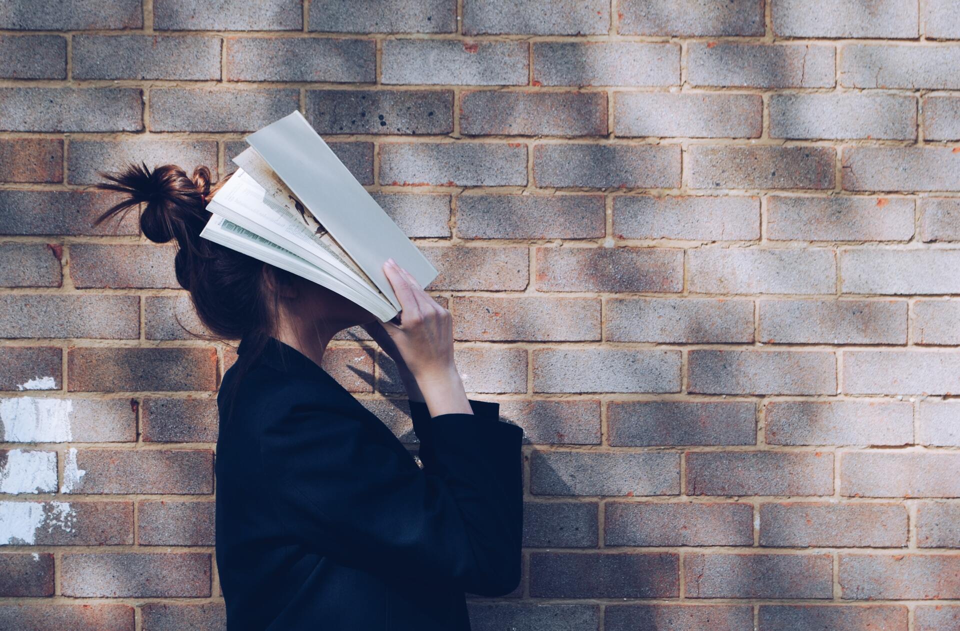 Psychotherapist, Relationship Coach or Life Coach