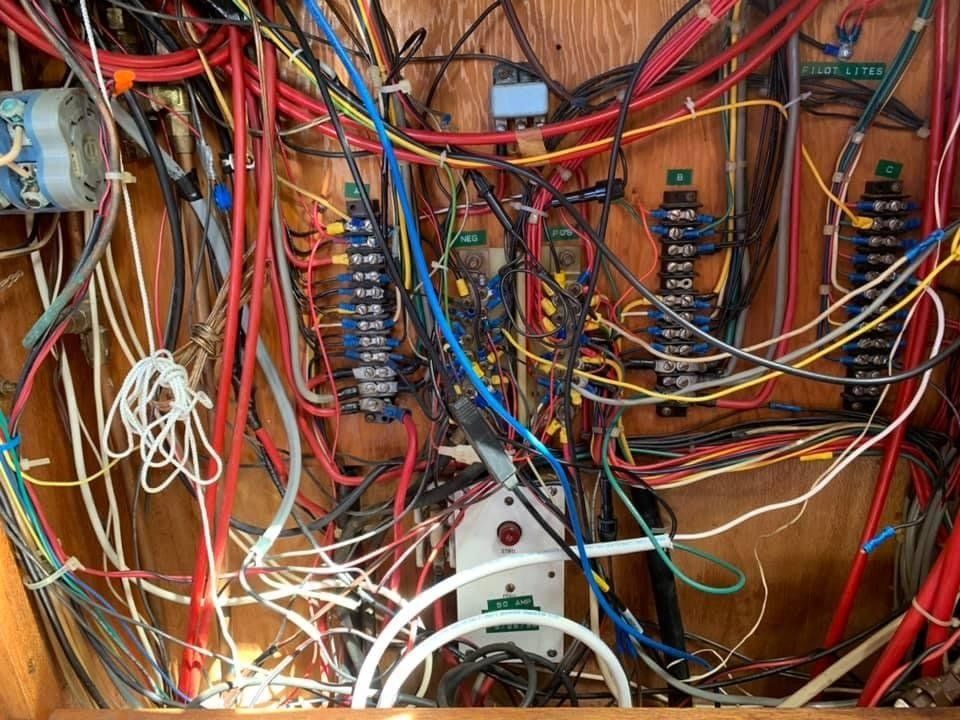 example of poor electrical wiring on a boat
