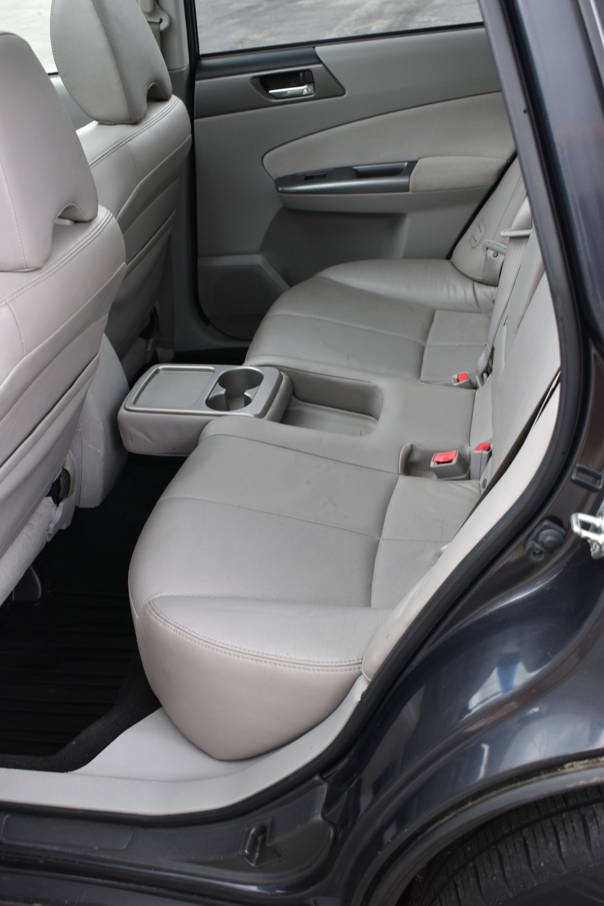 2011 Subaru Forester X Limited - Photo 12