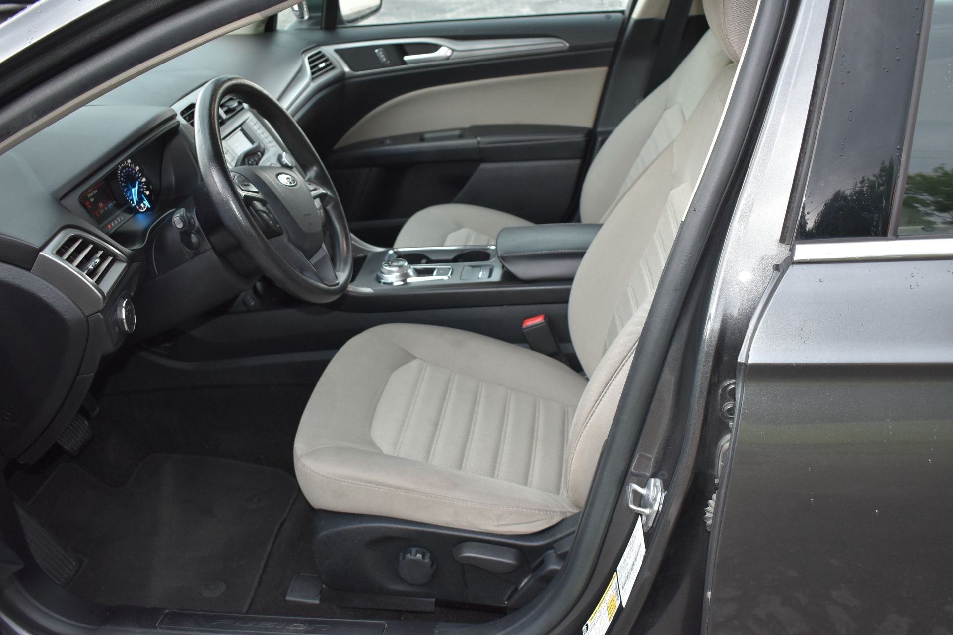 2011 Subaru Forester X Limited - Photo 8
