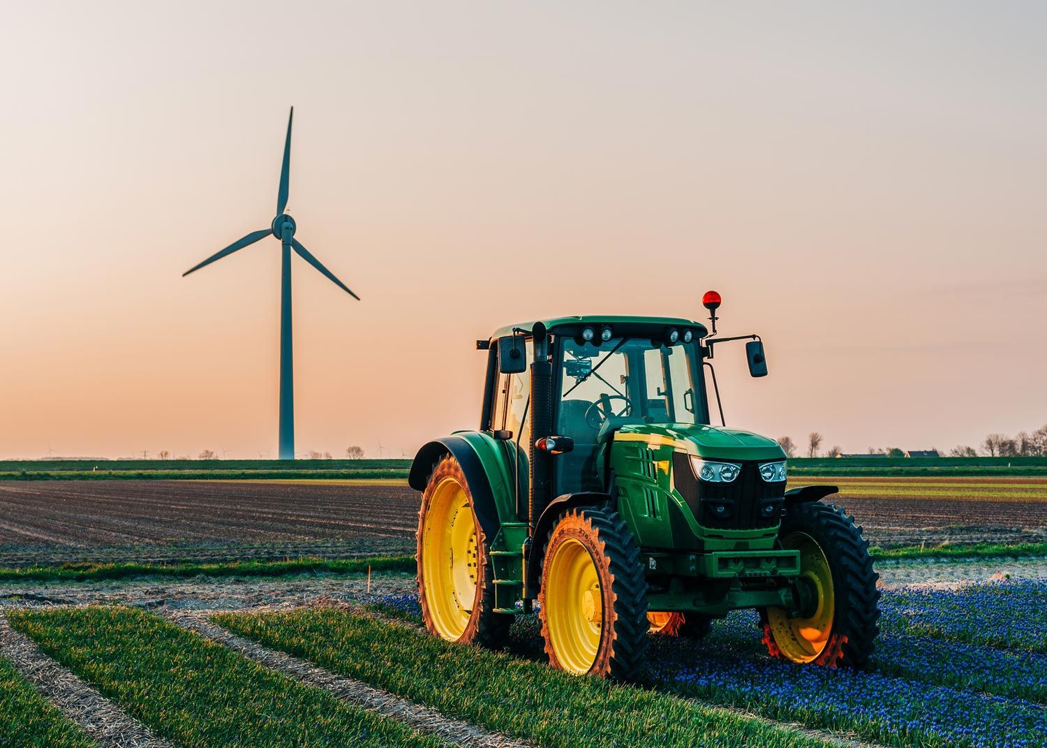 Tractor — Hillsboro, TX — Lehmann Insurance Agency Tractor — Hillsboro, TX — Lehmann Insurance Agency
