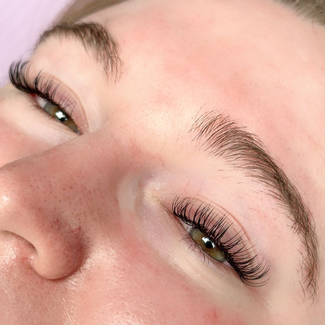 Classic Set of Eyelash Extensions