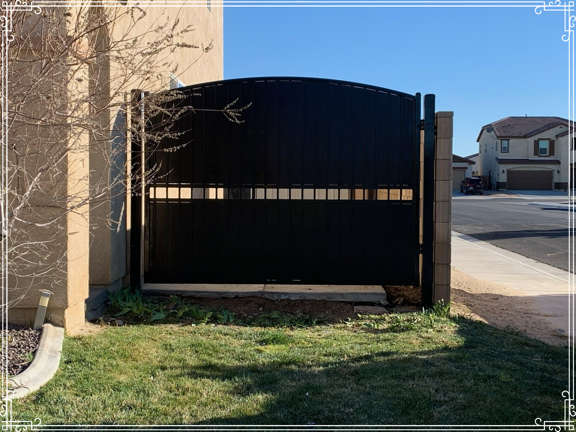 Gate - Lancaster, CA - Sav-On Fence Co. Gate - Lancaster, CA - Sav-On Fence Co.