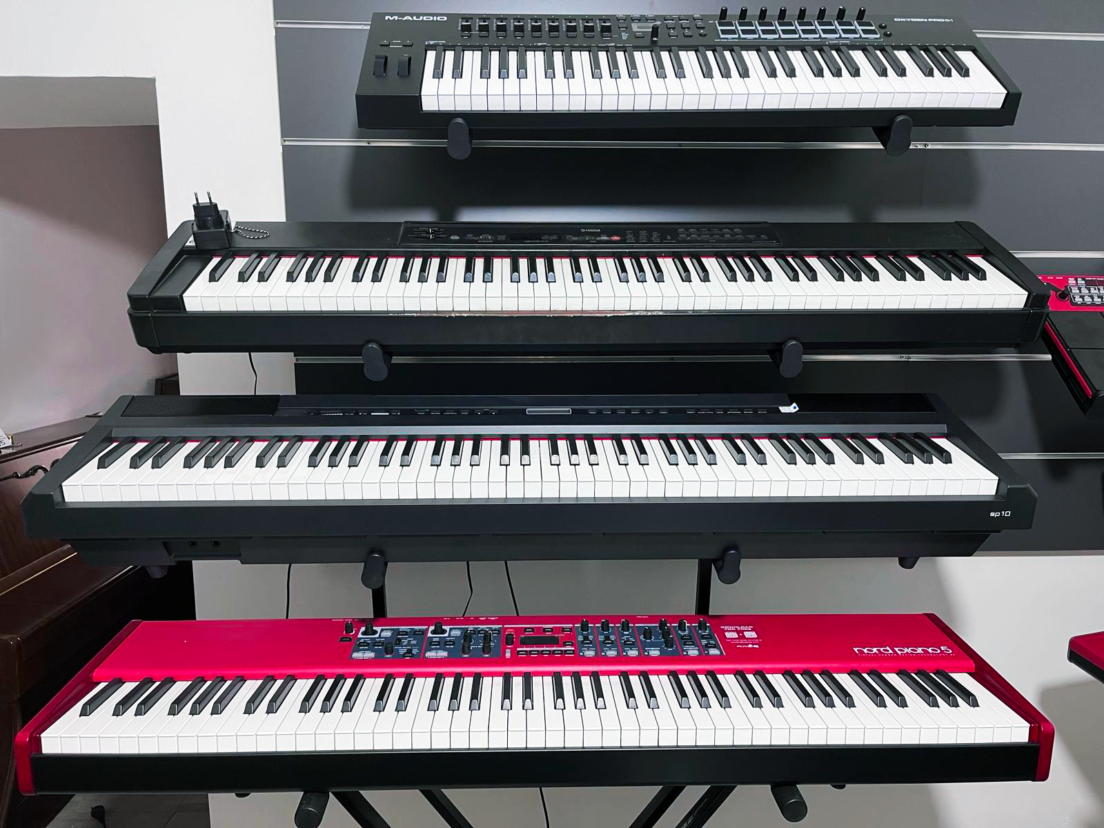 esposizione tastiere doctor music lab