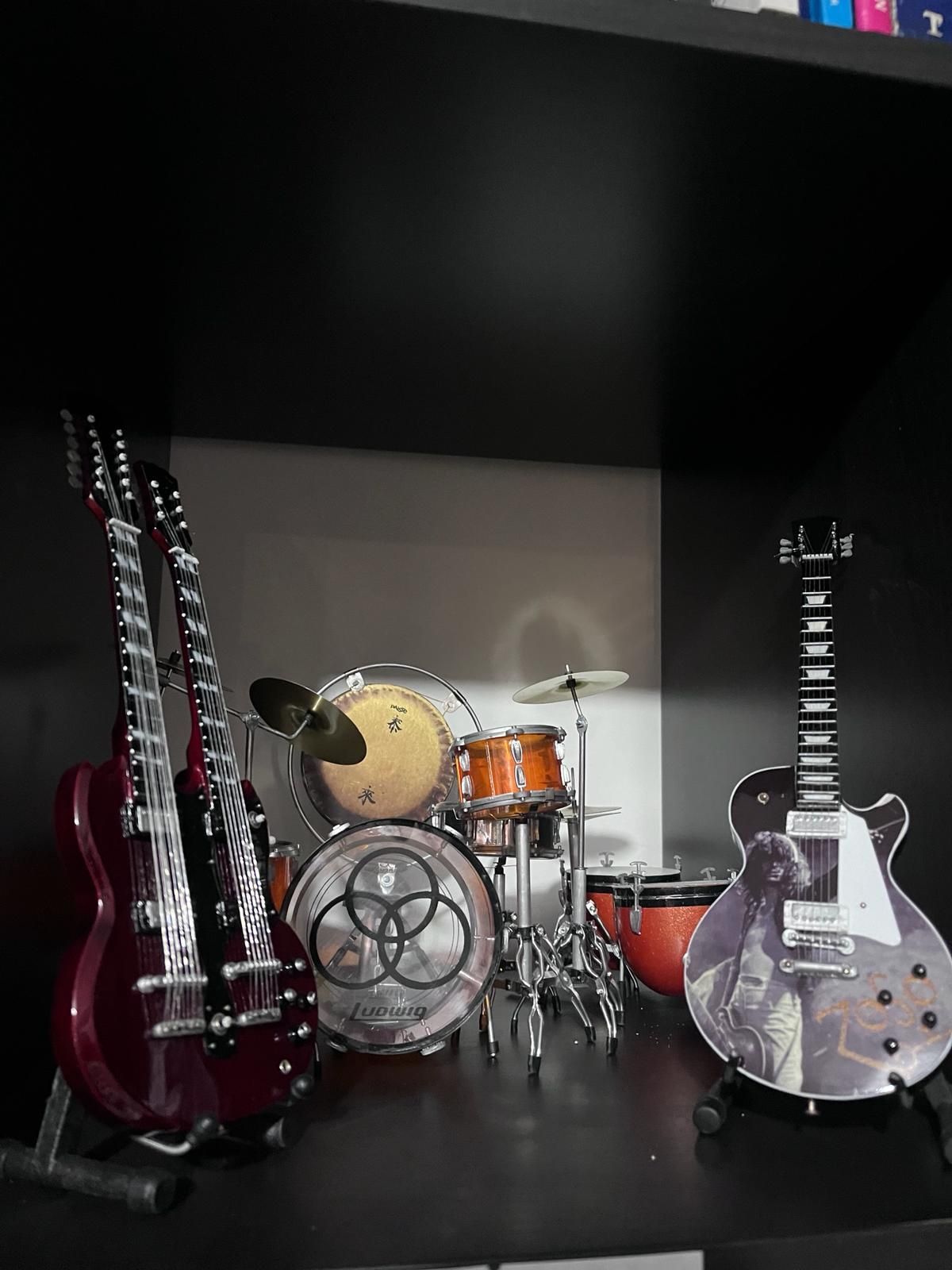 esposizione strumenti musicali doctor music lab