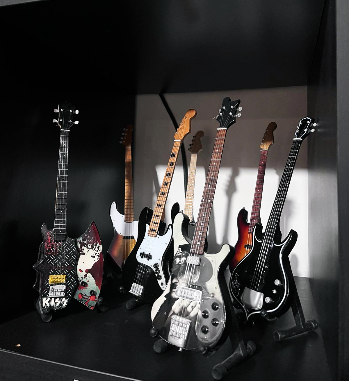 esposizione chitarre varie doctor music lab 1
