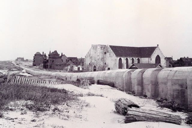 Boulevard 1945