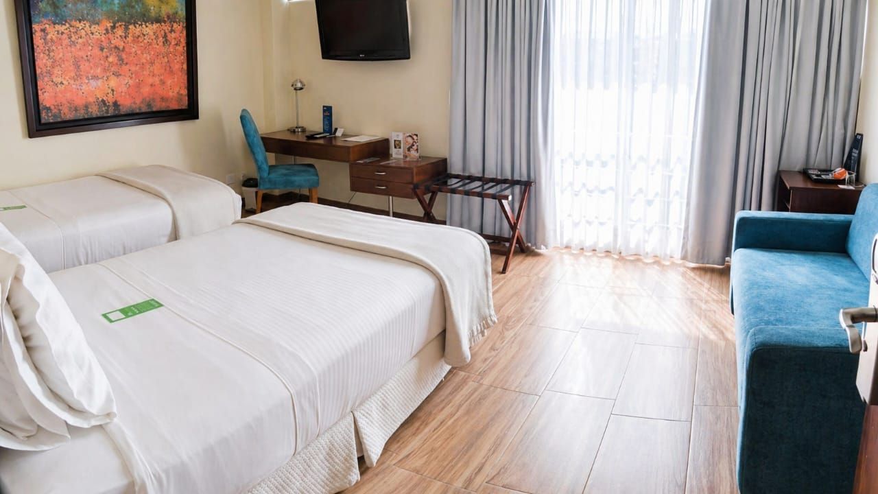HABITACION JUNIOR TWIN DESDE LA ENTRADA 