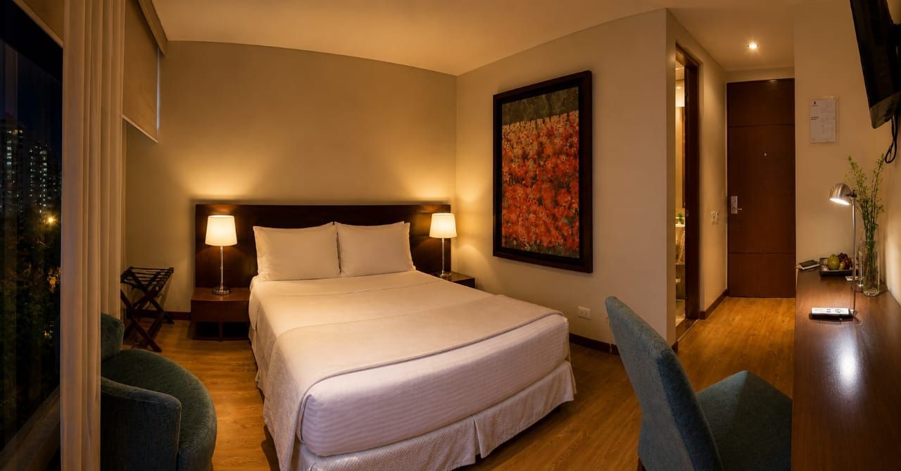 HABITACION ESTANDAR LUZ NOCHE HOTEL BOUTIQUE EN BOGOTA 