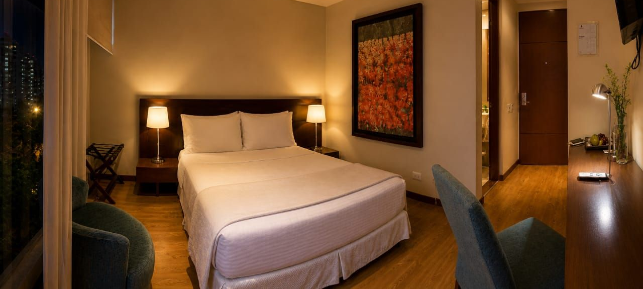 HABITACION ESTANDAR  LUZ NOCHE  HOTEL BOUTIQUE EN BOGOTA 