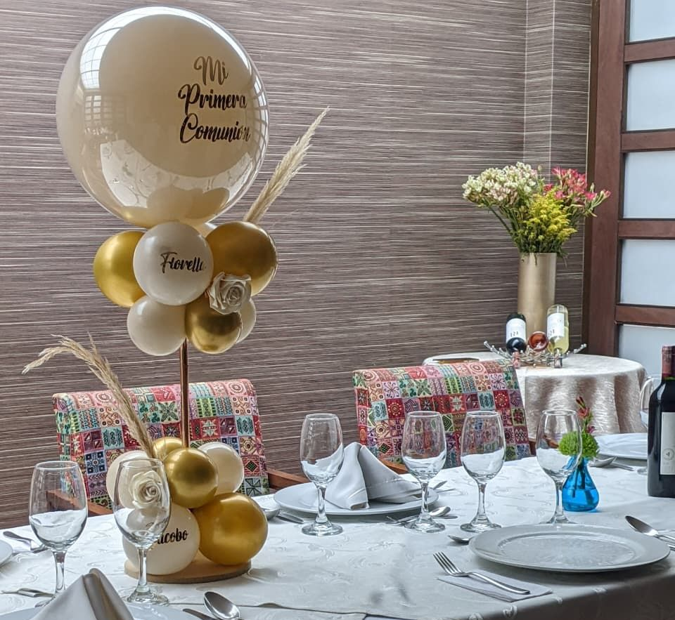 SALON DE EVENTOS HOTEL EN BOGOTA CON DECORACION DE PRIMERA COMUNION 