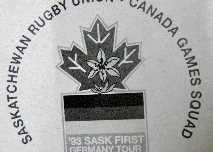 Logo for the 1993 Saskatchewan Rugby Union Canada Games squad featuring a maple leaf and a tour label.