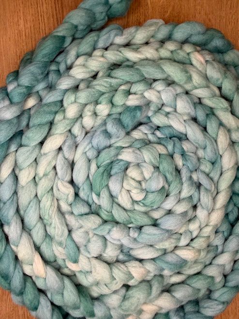 Merino-Rambouillet Top in Shades of light green 4 oz