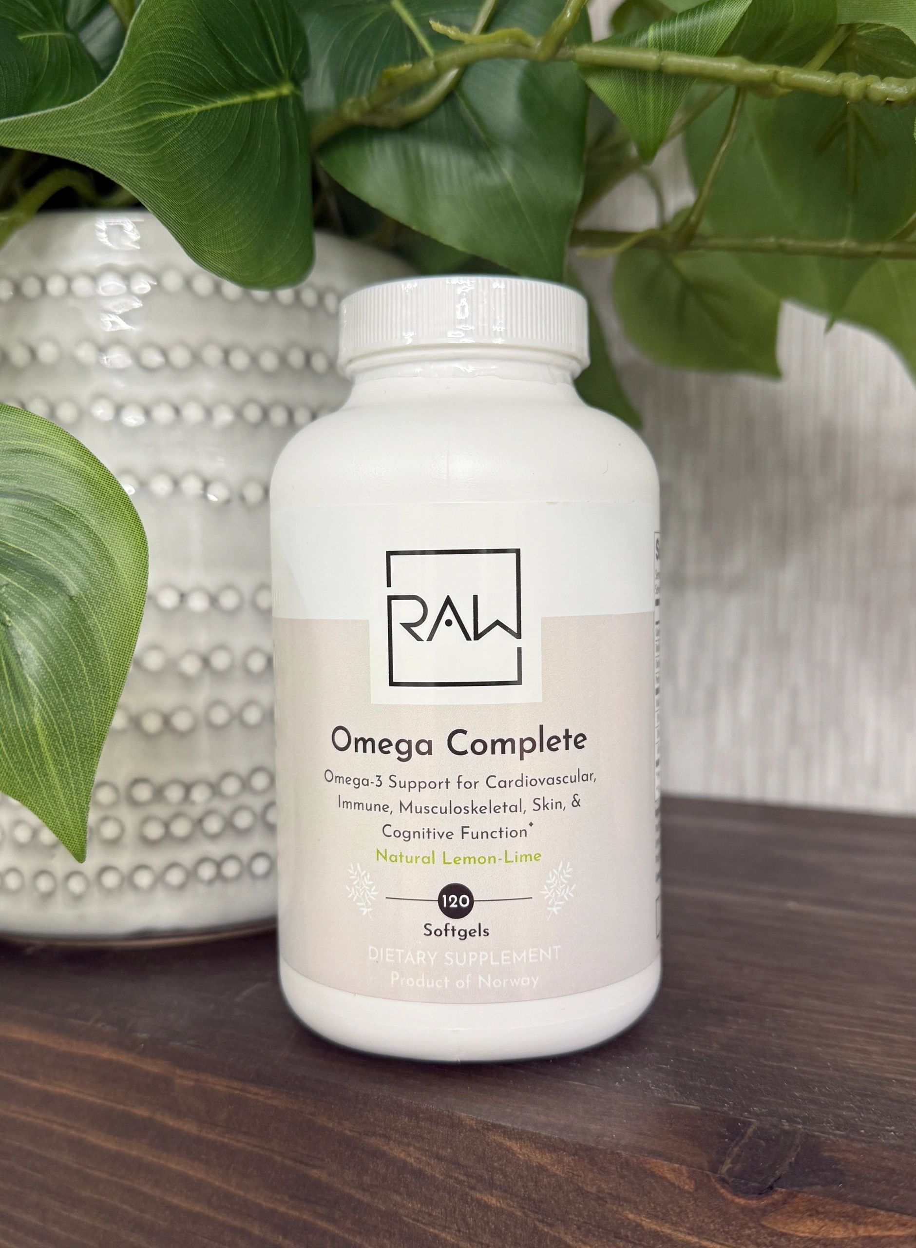 RAW Omega Complete