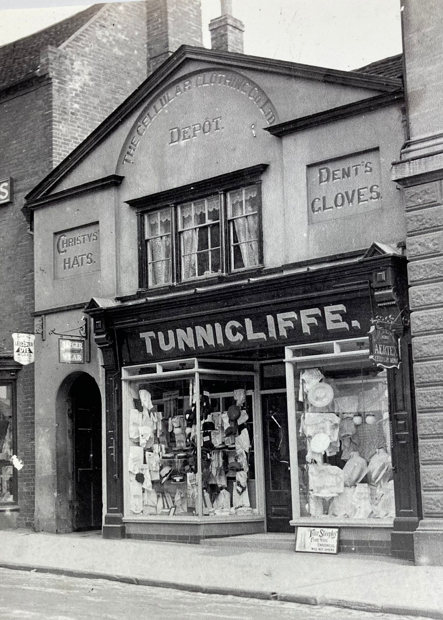 Tunnicliffe clothing buisness circa 1912 - 1925